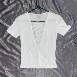 White lace up ribbed T-shirt!